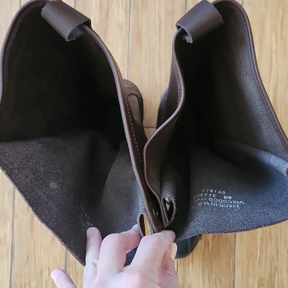 L.L. Bean Hunting boot - Picture 7 of 8